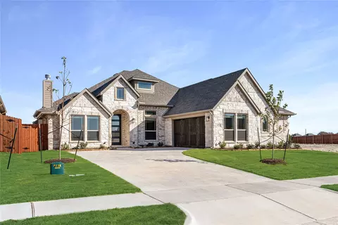1430 Terrain Rd, Midlothian, TX 76065