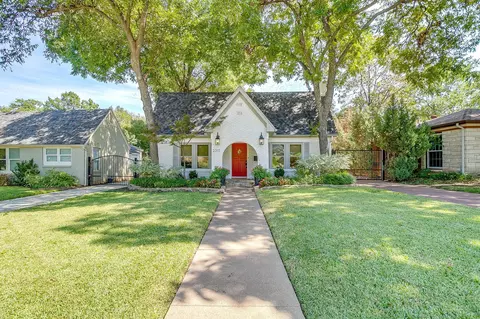 2317 Carleton Ave, Fort Worth, TX 76107