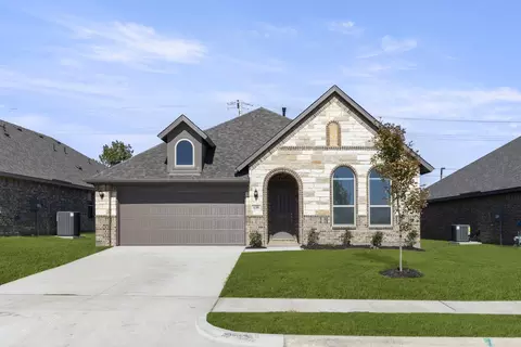 139 Whistling Duck, Balch Springs, TX 75181