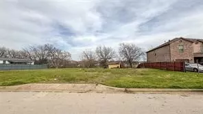 318 Castleridge Dr, Little Elm, TX 75068