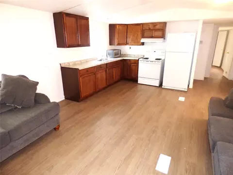 105 E 9th St, Cisco, TX 76437 photo 9
