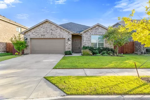 3115 Blacksmith Ln, Forney, TX 75126