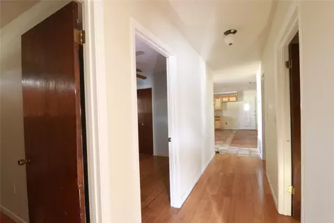 Entry Way - 212 Palmer Dr, Comanche, TX 76442 photo 3 of 3