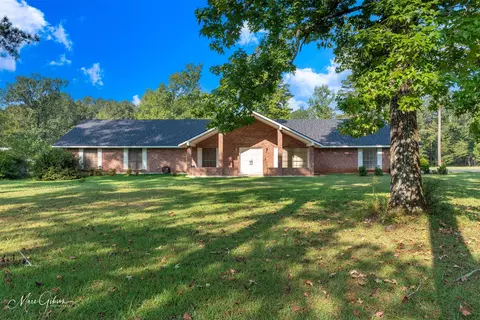 8039 Choctaw Ln, Shreveport, LA 71107