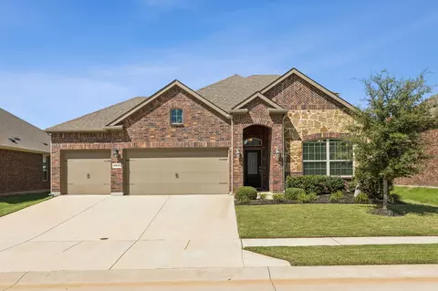 2817 Faro Rd, Aubrey, TX 76227
