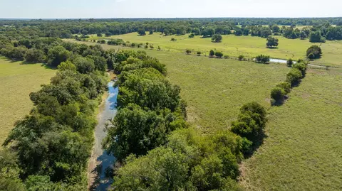 975 County Road 412, Chilton, TX 76632