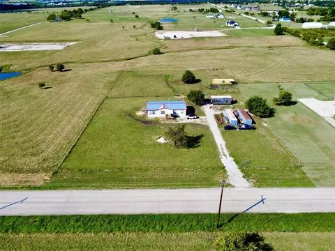 13096 Old Stoney Rd, Ponder, TX 76259