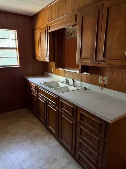 2995 Carson Ln, Paris, TX 75460 photo 4