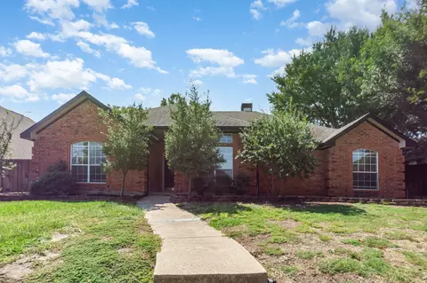 2004 Liverpool Dr, Plano, TX 75025