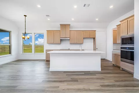 Kitchen - 6044 Mango, Sanger, TX 76266 photo 4 of 4