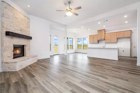 Living - 6044 Mango, Sanger, TX 76266 photo 1 of 3
