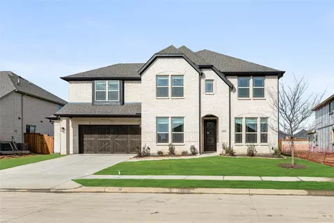 5805 Halton Dr, Savannah, TX 76227