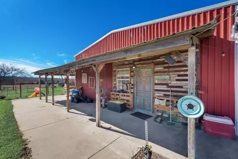 636 County Road 364, Melissa, TX 75454