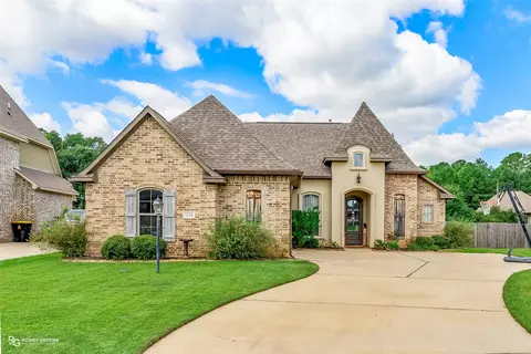 711 Fir Wood Ln, Haughton, LA 71037