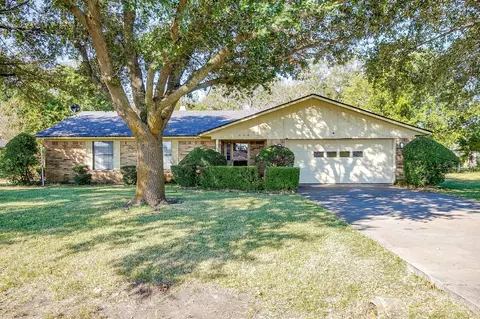 604 Cho St, Hillsboro, TX 76645