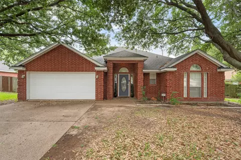 10163 Cougar Ridge Pkwy, Waco, TX 76708