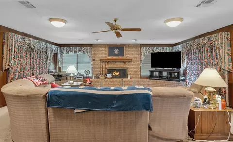 Living - 203 River Ln, Waco, TX 76708 photo 2 of 2