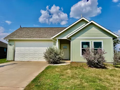 7300 Mistletoe Trl, Granbury, TX 76048