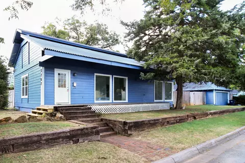 2767 Primrose Ave, Fort Worth, TX 76111