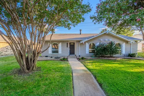 2008 Apple Valley Rd, Plano, TX 75023