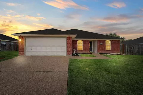 4305 Rance Ln, Waco, TX 76708 photo 3