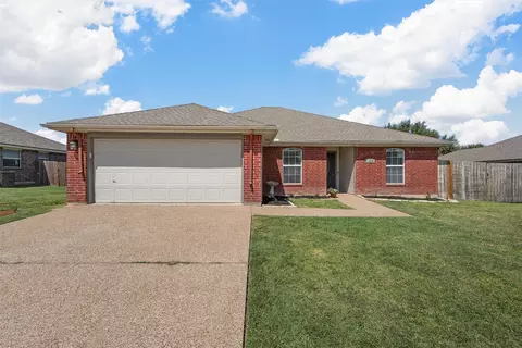 4305 Rance Ln, Waco, TX 76708 photo 2