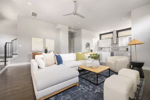 4226 Roseland Ave #201, Dallas, TX 75204
