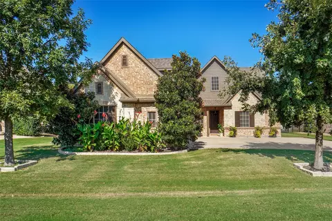 12205 Indian Creek Dr, Fort Worth, TX 76179