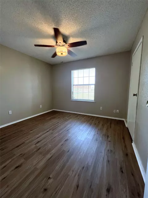 Bedroom - 130 Thompson Cir, Lorena, TX 76655 photo 2 of 2