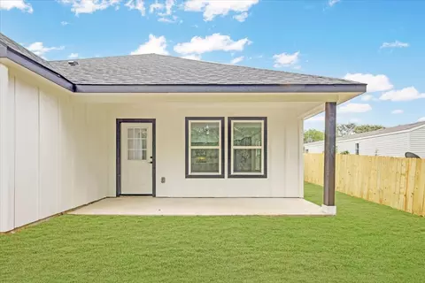 Other - 111 N Oak St, Ector, TX 75439 photo 7 of 7