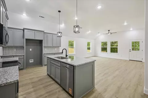 Other - 111 N Oak St, Ector, TX 75439 photo 1 of 7