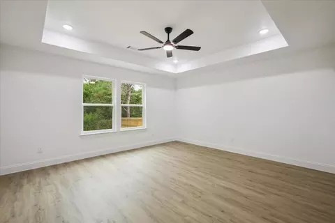 Other - 111 N Oak St, Ector, TX 75439 photo 3 of 7