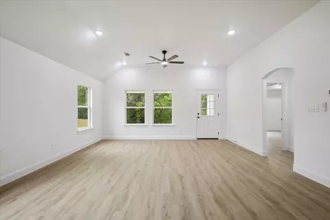Living - 111 N Oak St, Ector, TX 75439 photo 8 of 11
