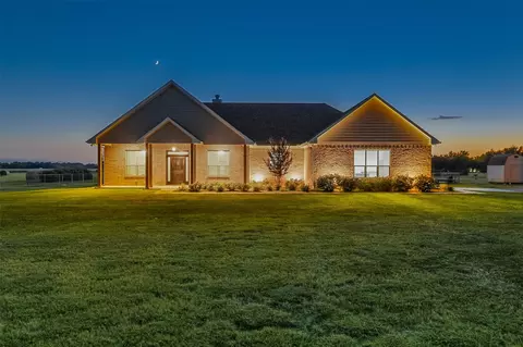 4401 Fm 1183, Ennis, TX 75119