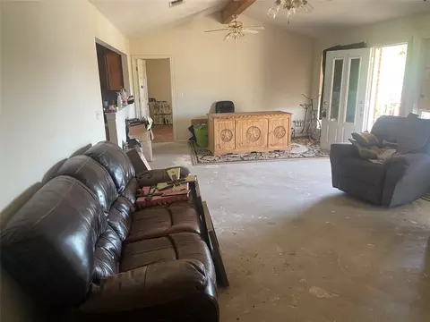 Living - 520 Cr 221, Breckenridge, TX 76424 photo 2 of 4