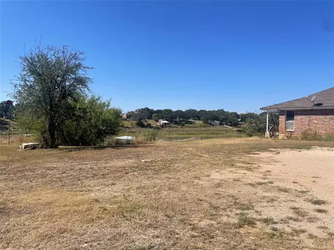 Exterior - 520 Cr 221, Breckenridge, TX 76424 photo 2 of 8