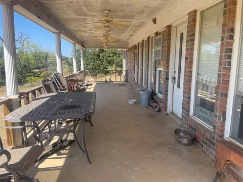 Exterior - 520 Cr 221, Breckenridge, TX 76424 photo 3 of 8