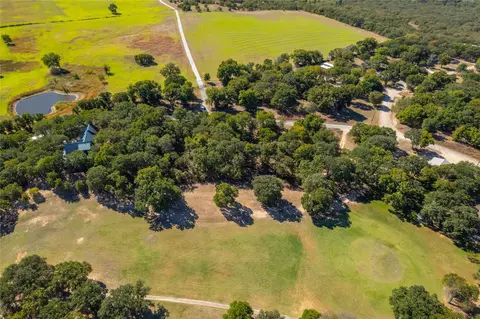 120 W Huron Cir, Nocona, TX 76255