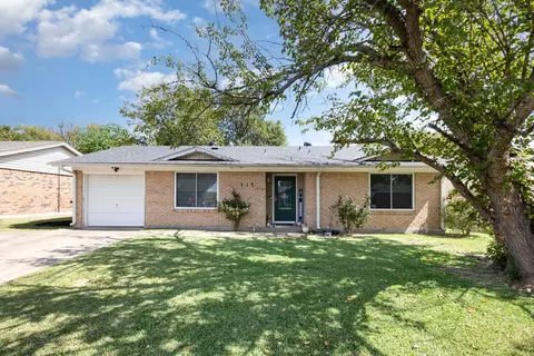 6713 Wren Dr, Greenville, TX 75402