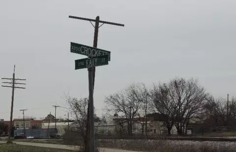 3209 Crockett St, Greenville, TX 75401