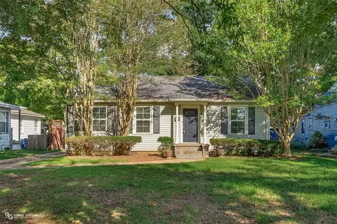 3529 Greenway Pl, Shreveport, LA 71105