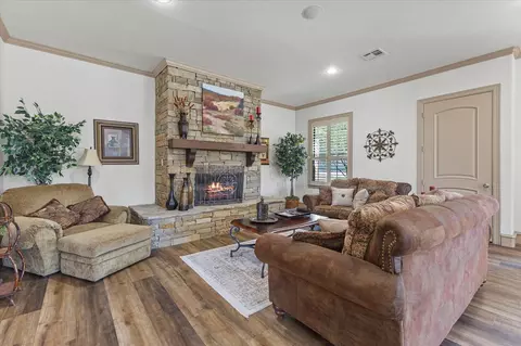 204 Tower Cir, Terrell, TX 75160 photo 37