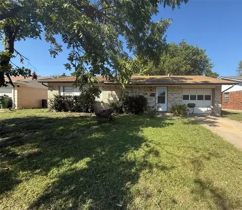 1017 Peace Rose Ave, Garland, TX 75040