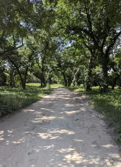 4674 Azle Hwy, Weatherford, TX 76085