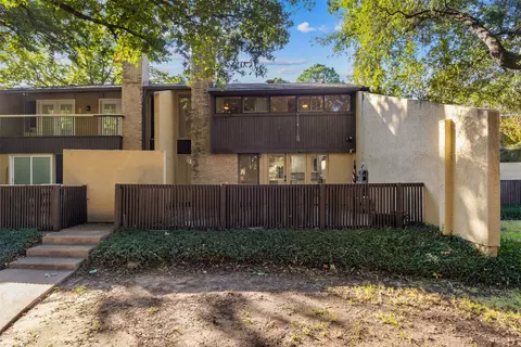 1111 Portales Ln, Irving, TX 75061