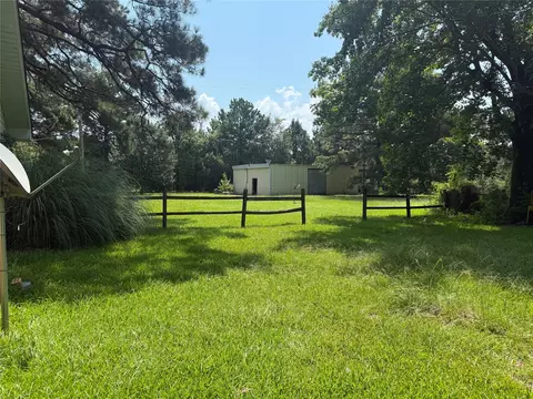 Exterior - 123 Stiles, Springhill, LA 71075 photo 4 of 6