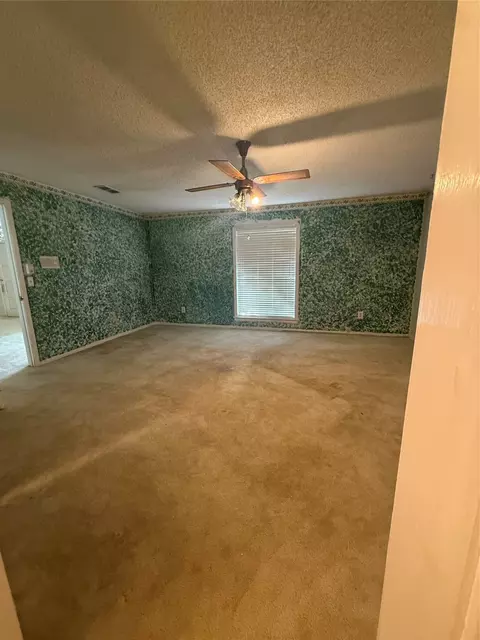 Bedroom - 123 Stiles, Springhill, LA 71075 photo 2 of 2