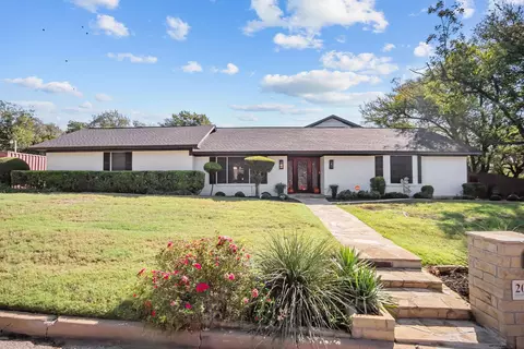 2016 NW 4th Ave, Mineral Wells, TX 76067