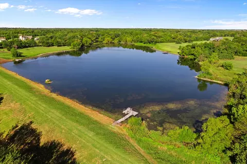 725 Wilson Rd, Whitewright, TX 75491