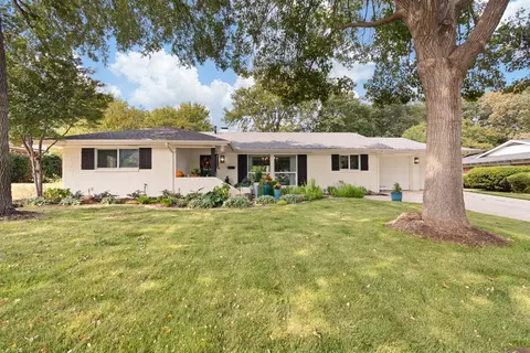 1512 Ridgmar Blvd, Fort Worth, TX 76116